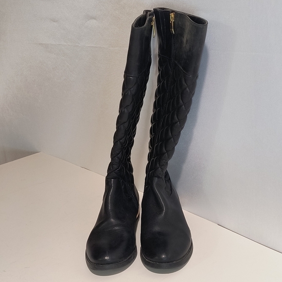 Vince Camuto Women's 6 Black Leather Boots - Picture 1 of 10